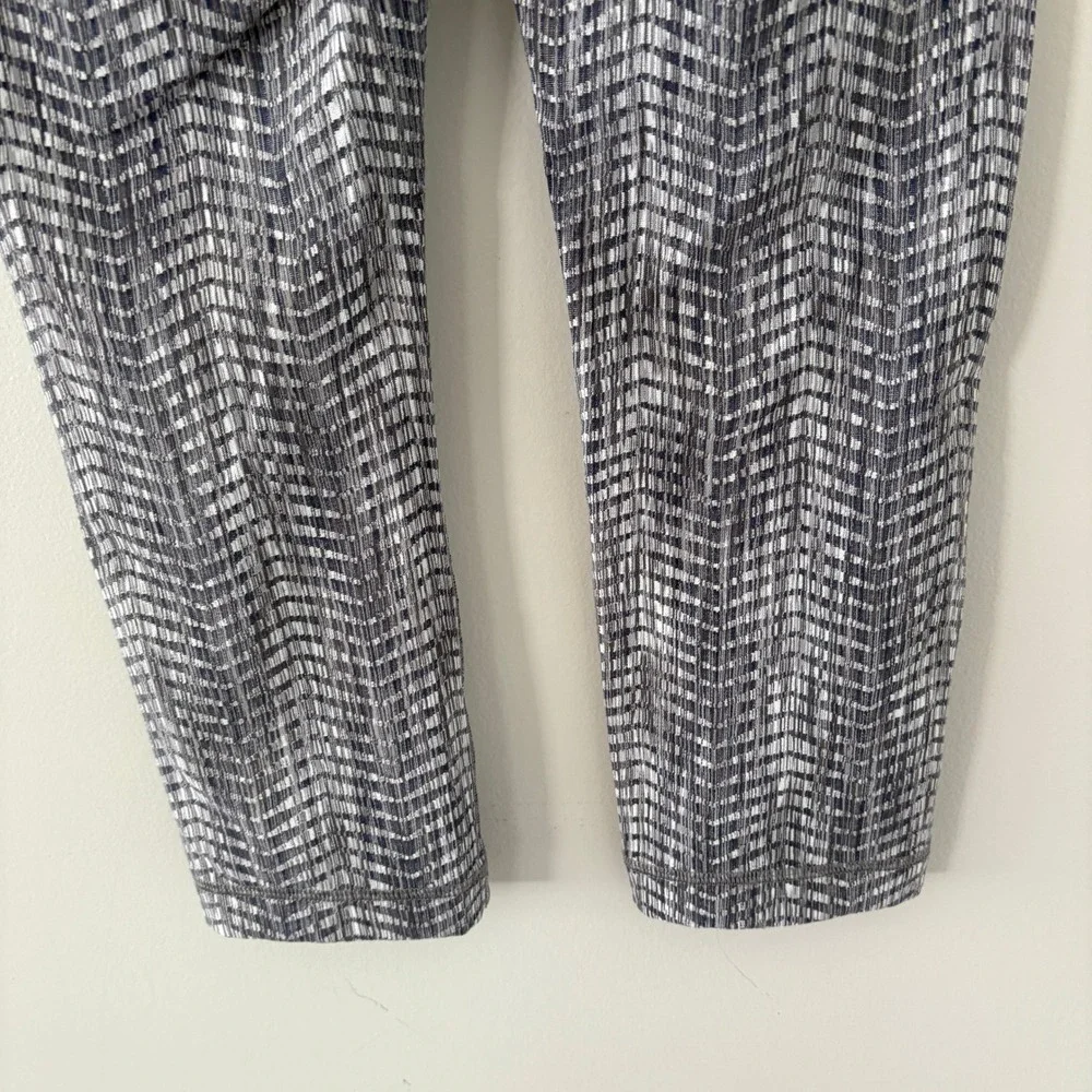 Lululemon Wunder Under Crop Hi-Rise‎ 21